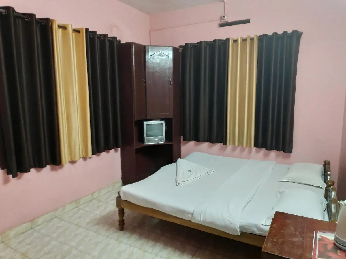 Munnar Downtown Hotel
