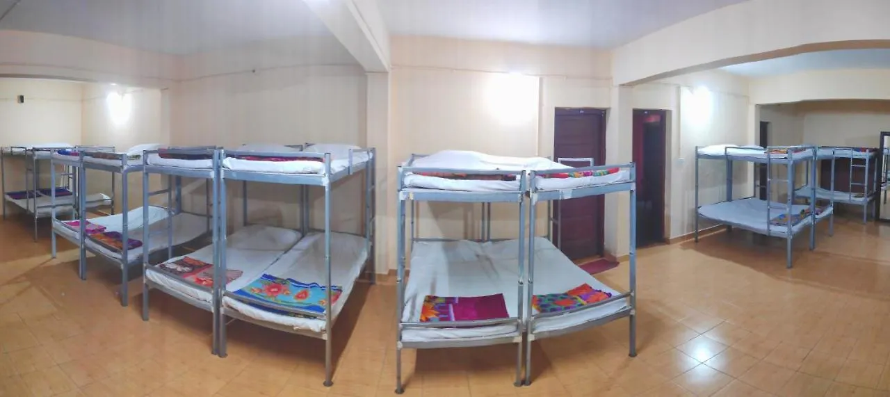 Munnar Downtown Hotel